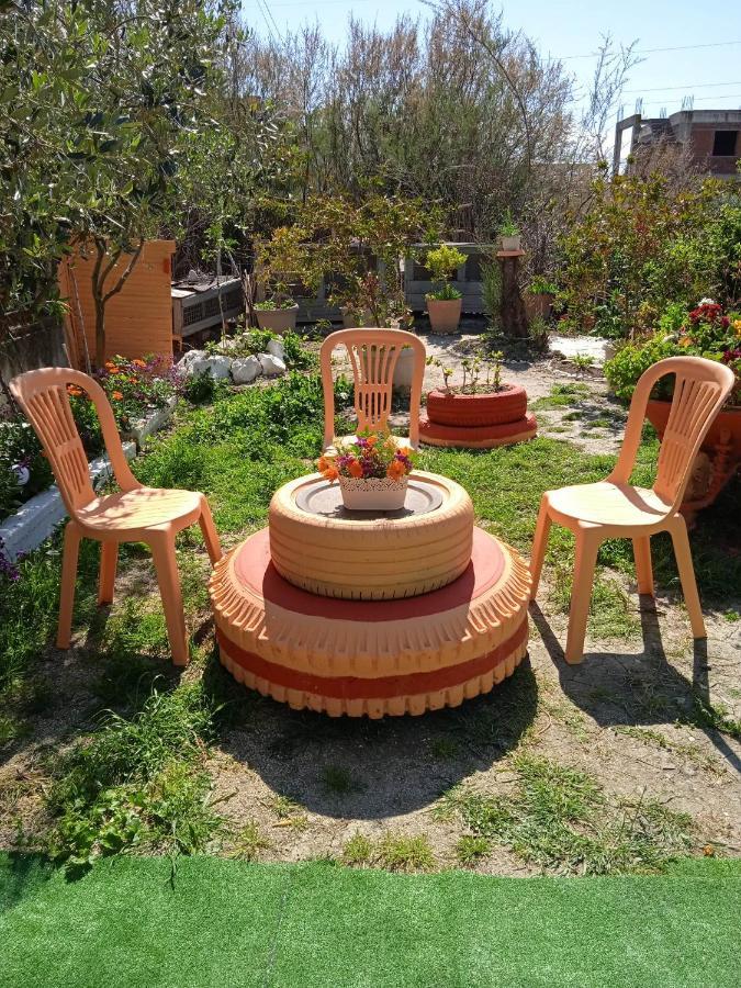 Alanthia Apartment Vlore Bagian luar foto